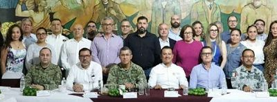 Reunión de Organizaciones y Autoridades en Cuartel Militar.